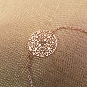 Gold tone  chain bracelet.